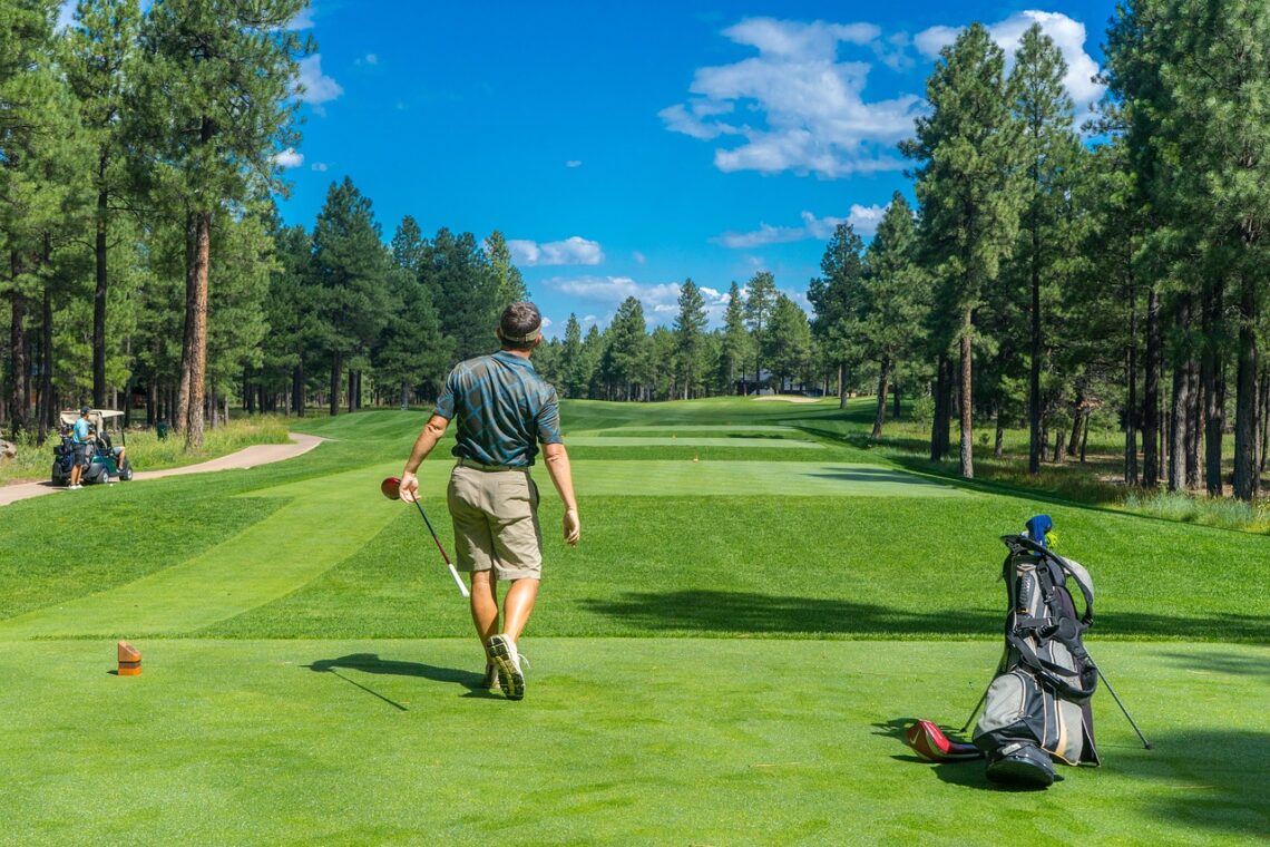 Oplev ultimativ bekvemmelighed: Hvordan el golfvogne gør golf til en leg